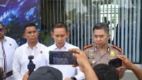 KELOLA 10 AKUN